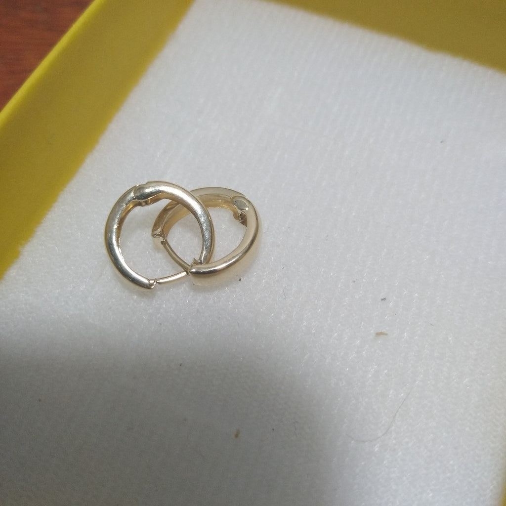 HUGGIES ORO 14K 1.2 (NUEVO)