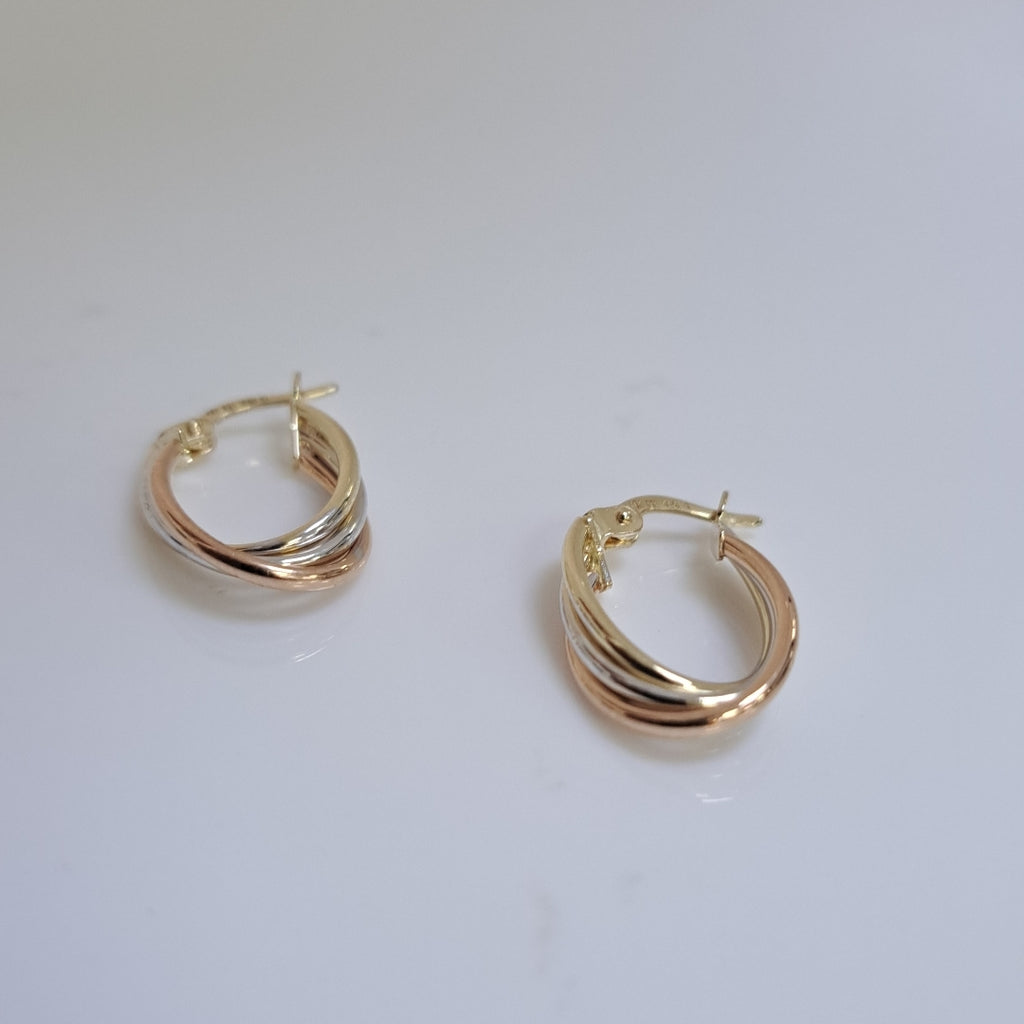 HUGGIES ORO 14K 1.5 (NUEVO)