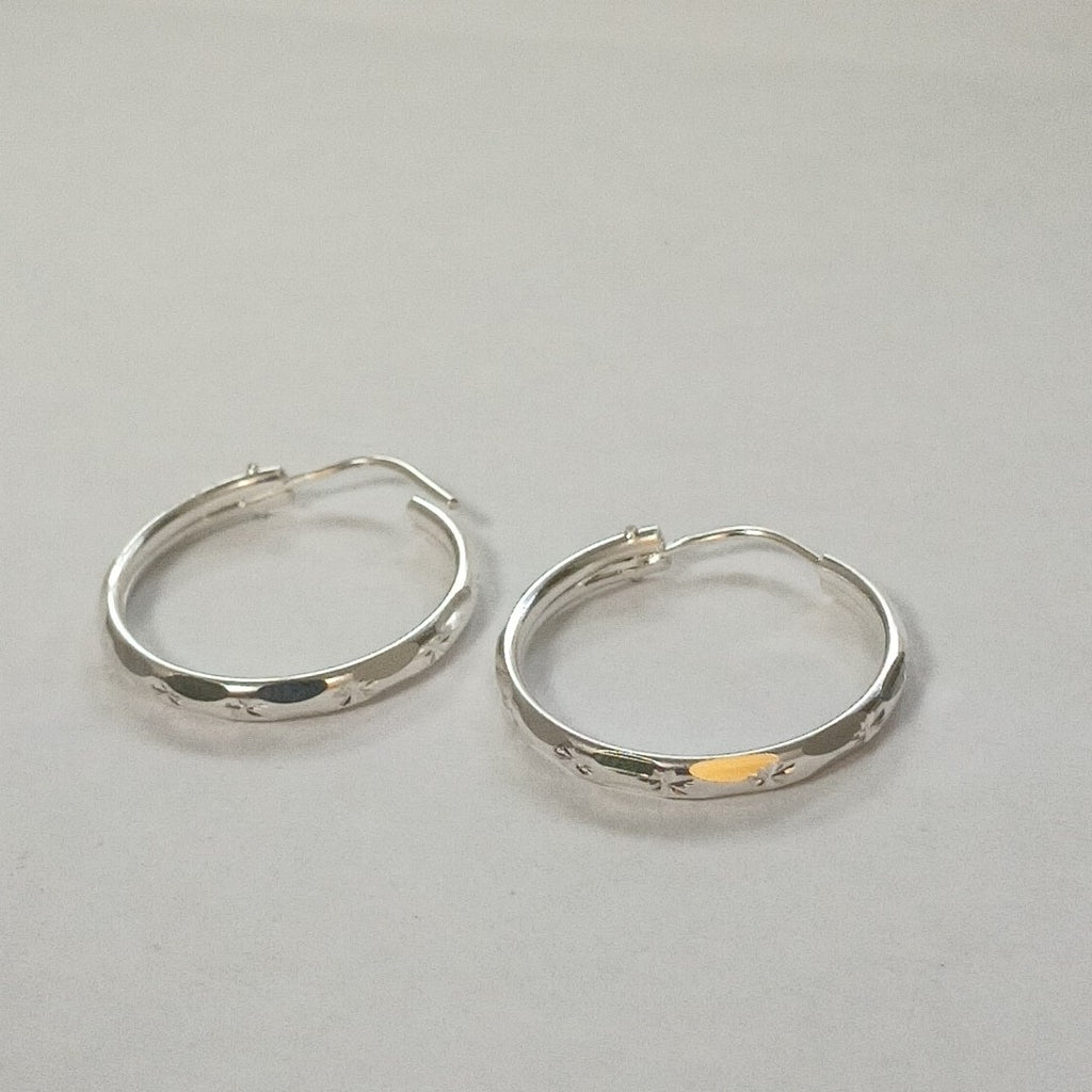 PAR ARRACADAS FACETADA PLATA .925 2.1 GR (NUEVO)