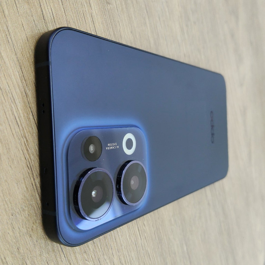 CELULAR OPPO RENO13 5G CPH2689 (2024) 512 GB 12 GB RAM (SEMINUEVO)