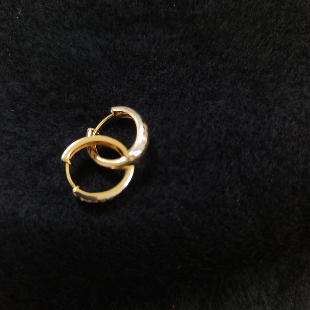 HUGGIES ORO 14K 1.8 (NUEVO)