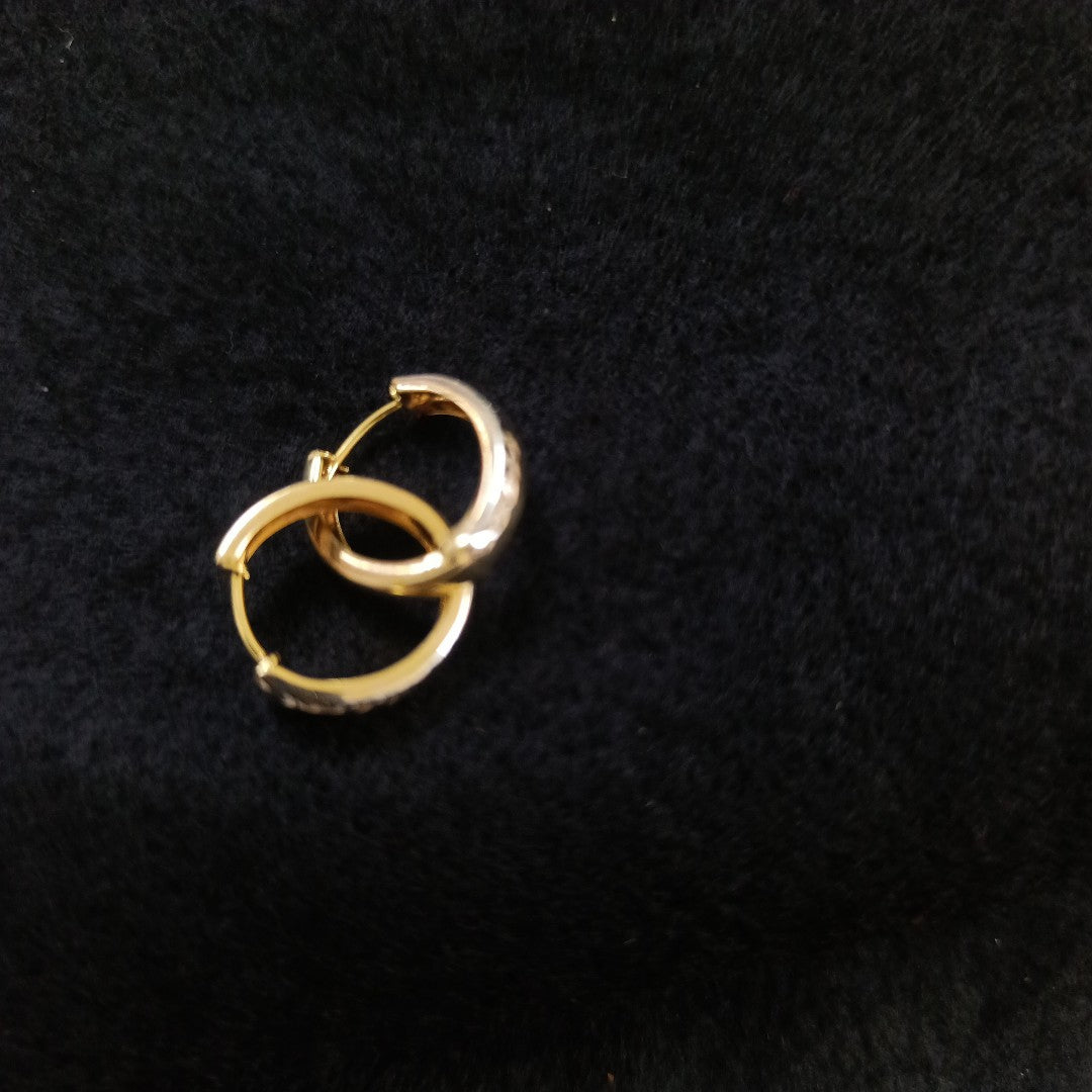 HUGGIES ORO 14K 1.8 (NUEVO)