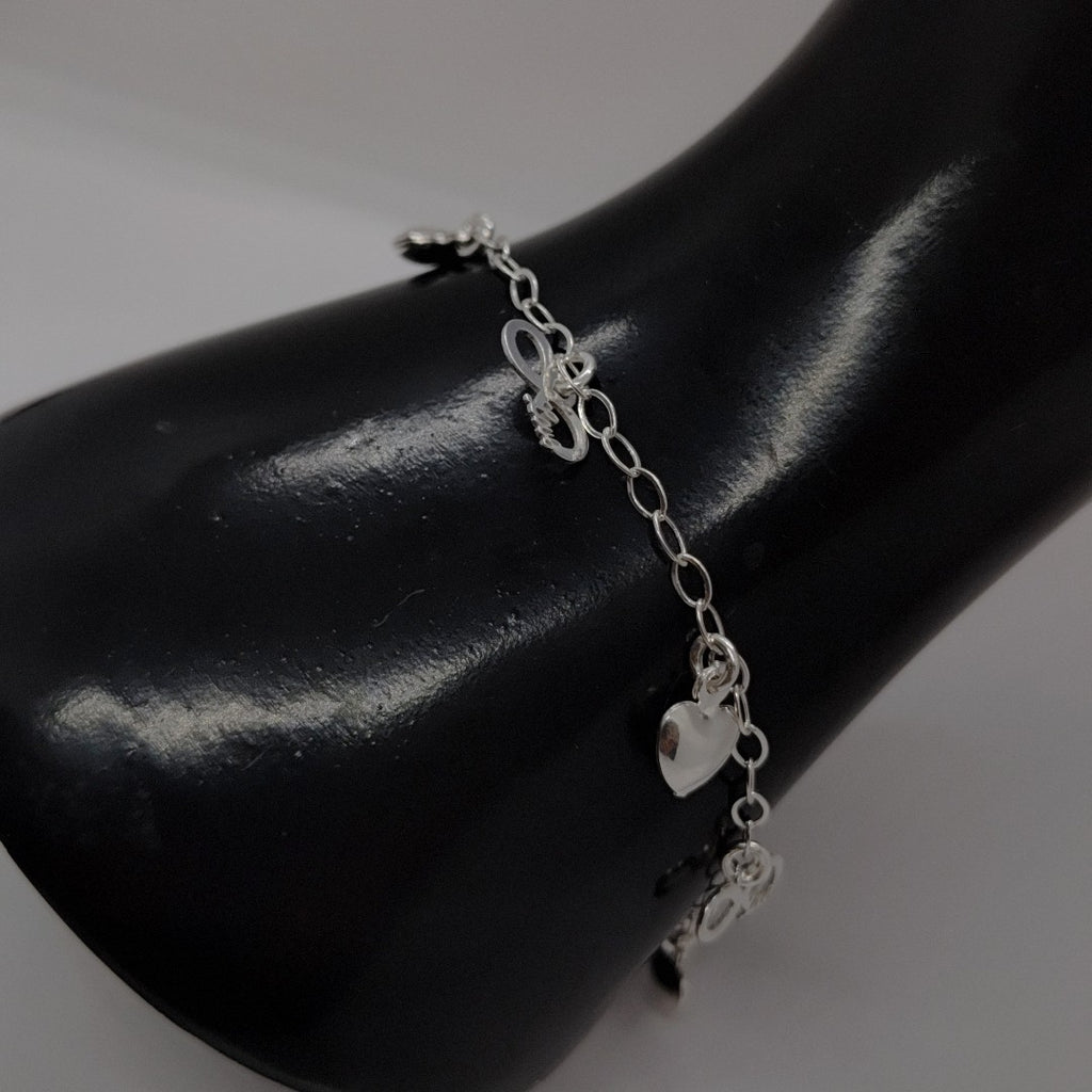 PULSERA CON DIJES CORAZON INFINITO PLATA .925 18 CM 3.12 GR (NUEVO)