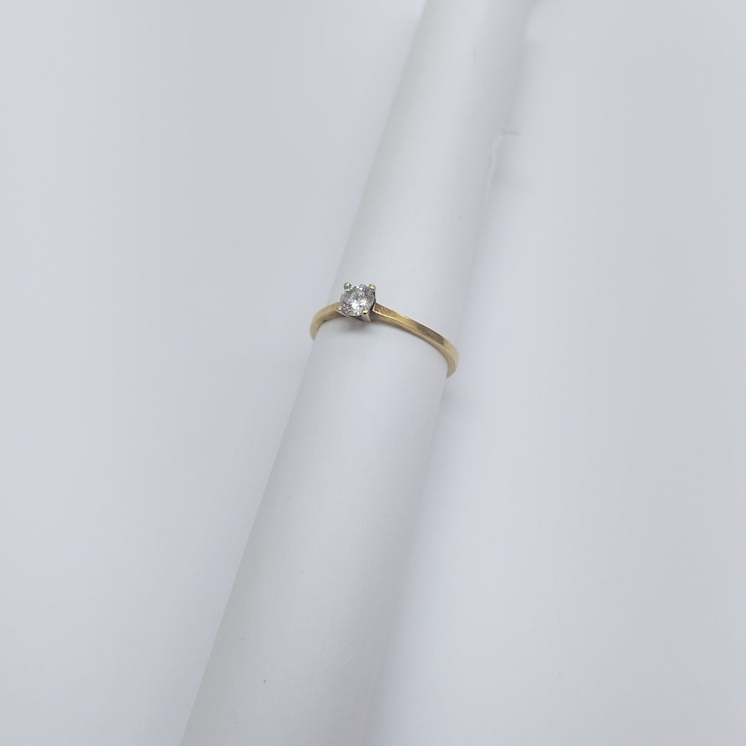 SOLITARIO ORO 14 K 1.3 GRMS (SEMINUEVO)