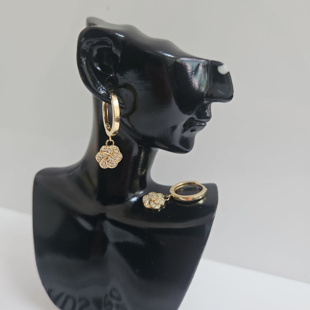 ARRACADAS PAR ORO 14 K 3 GRMS (SEMINUEVO)