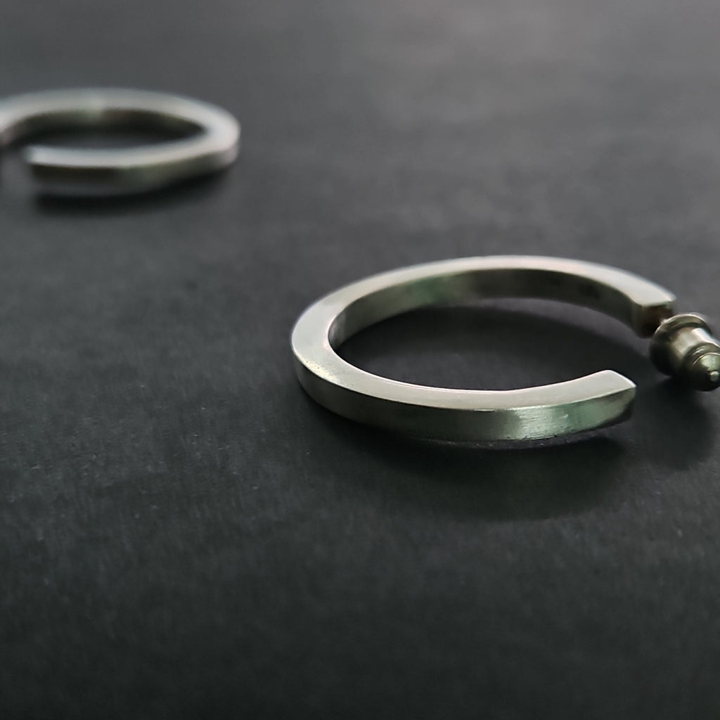 ARETES PAR PLATA 5,40 GRMS (SEMINUEVO)