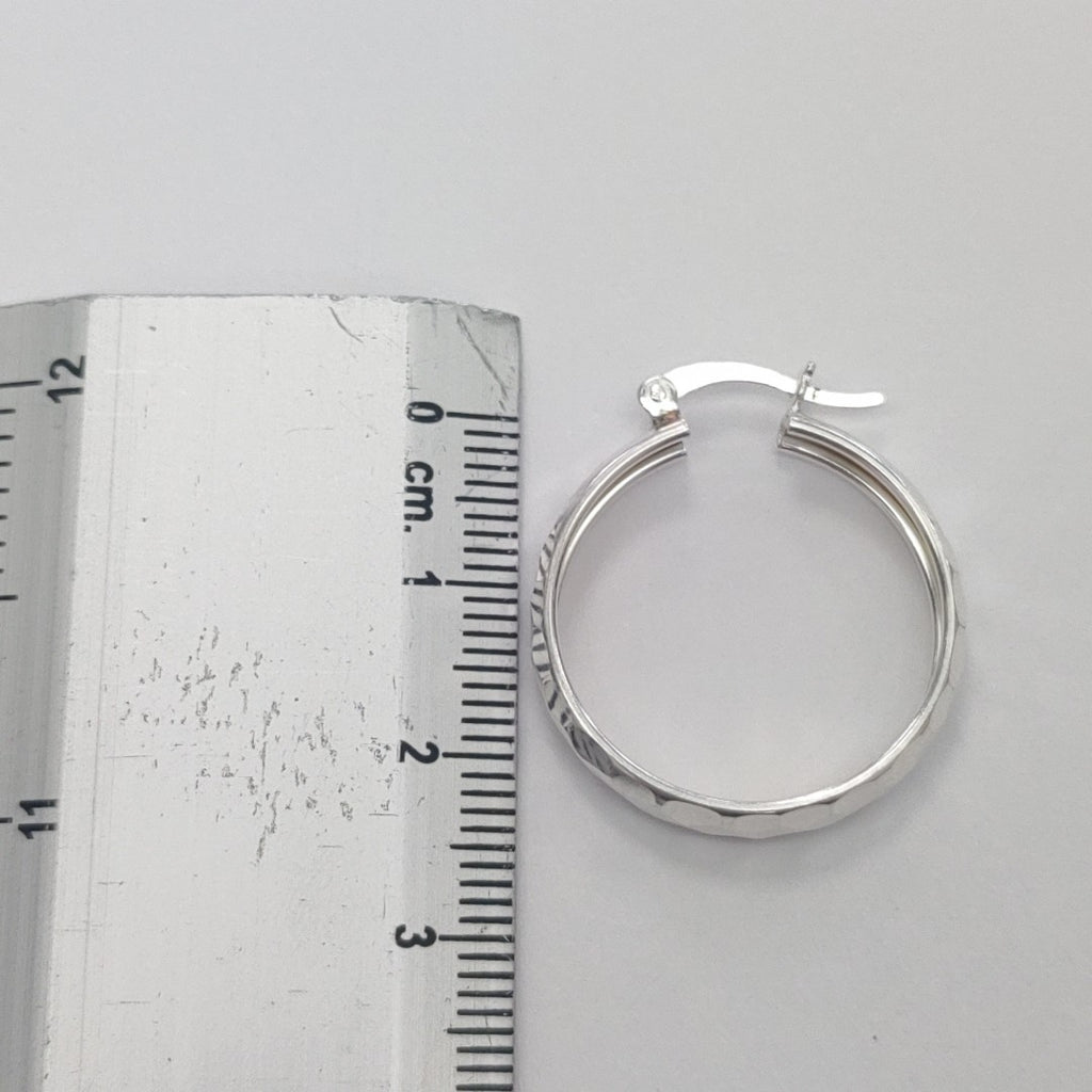 ARETES ARRACADAS FACETADAS PLATA .925 2.5 GR (NUEVO)