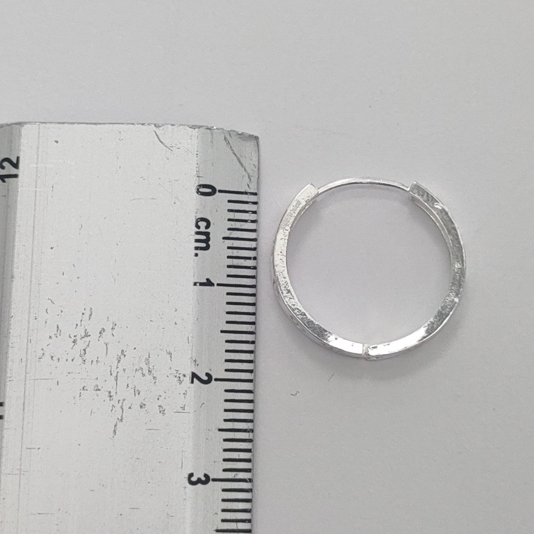 ARETES ARRACADAS FIG TORNILLOS PLATA .925 2.83 GR (NUEVO)