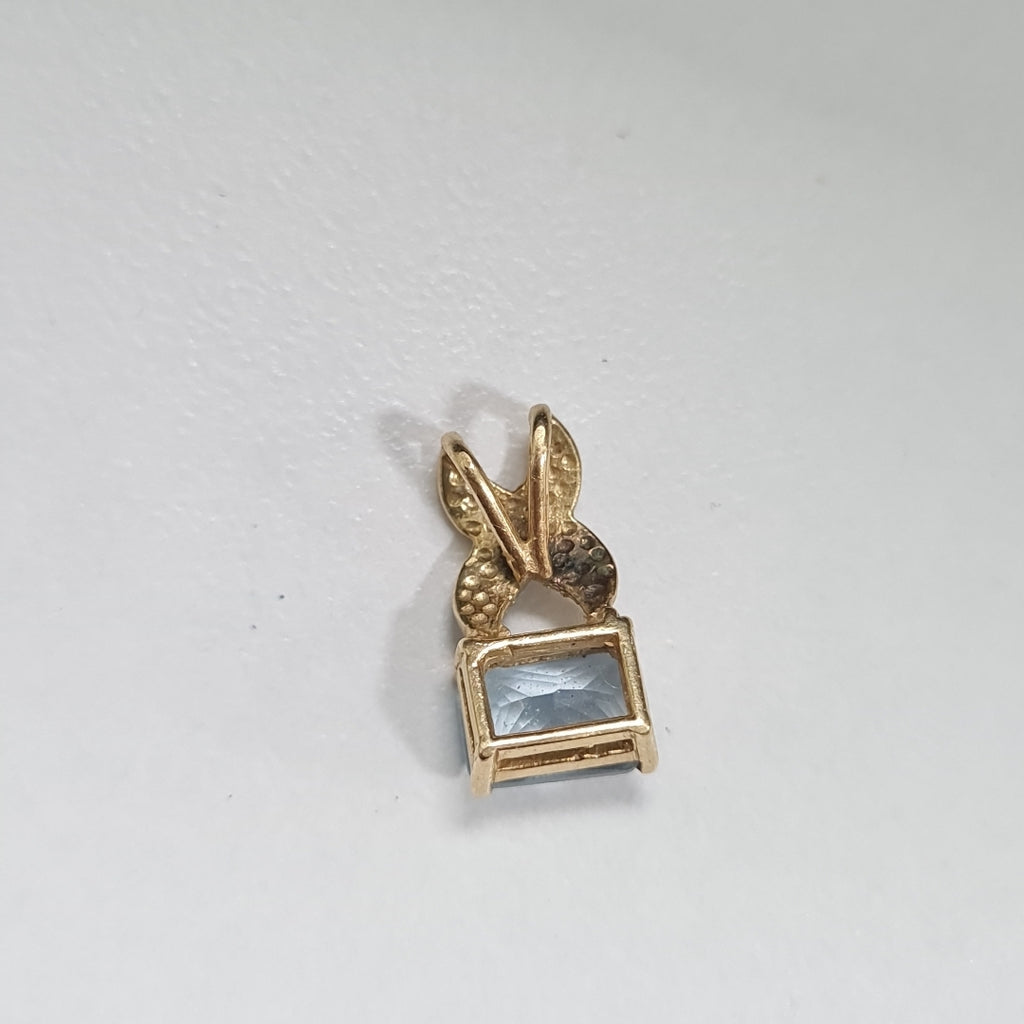 DIJE ORO 14 K 1,10 GRMS (SEMINUEVO)