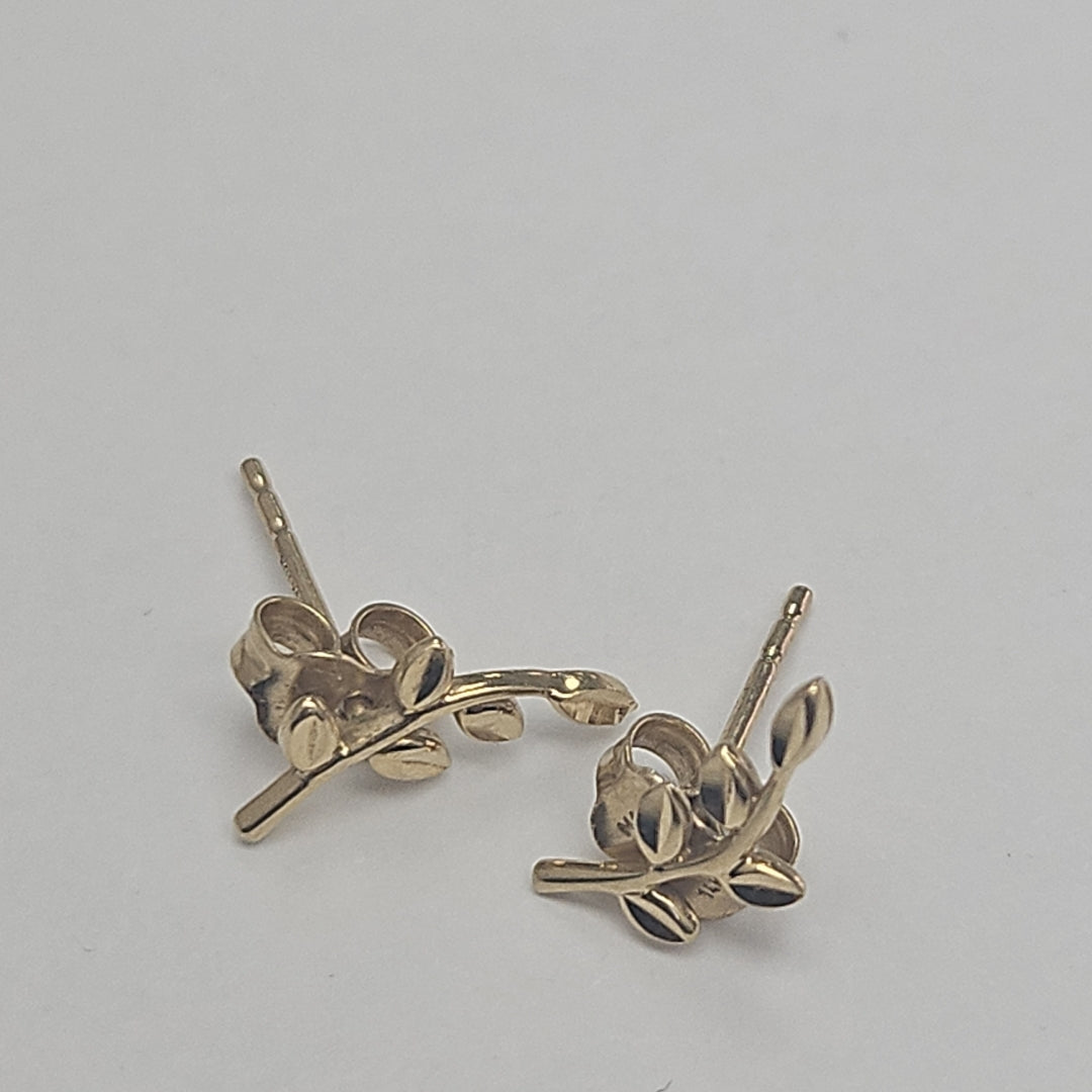 BROQUELES PAR ORO 14 K 1 GRMS (SEMINUEVO)