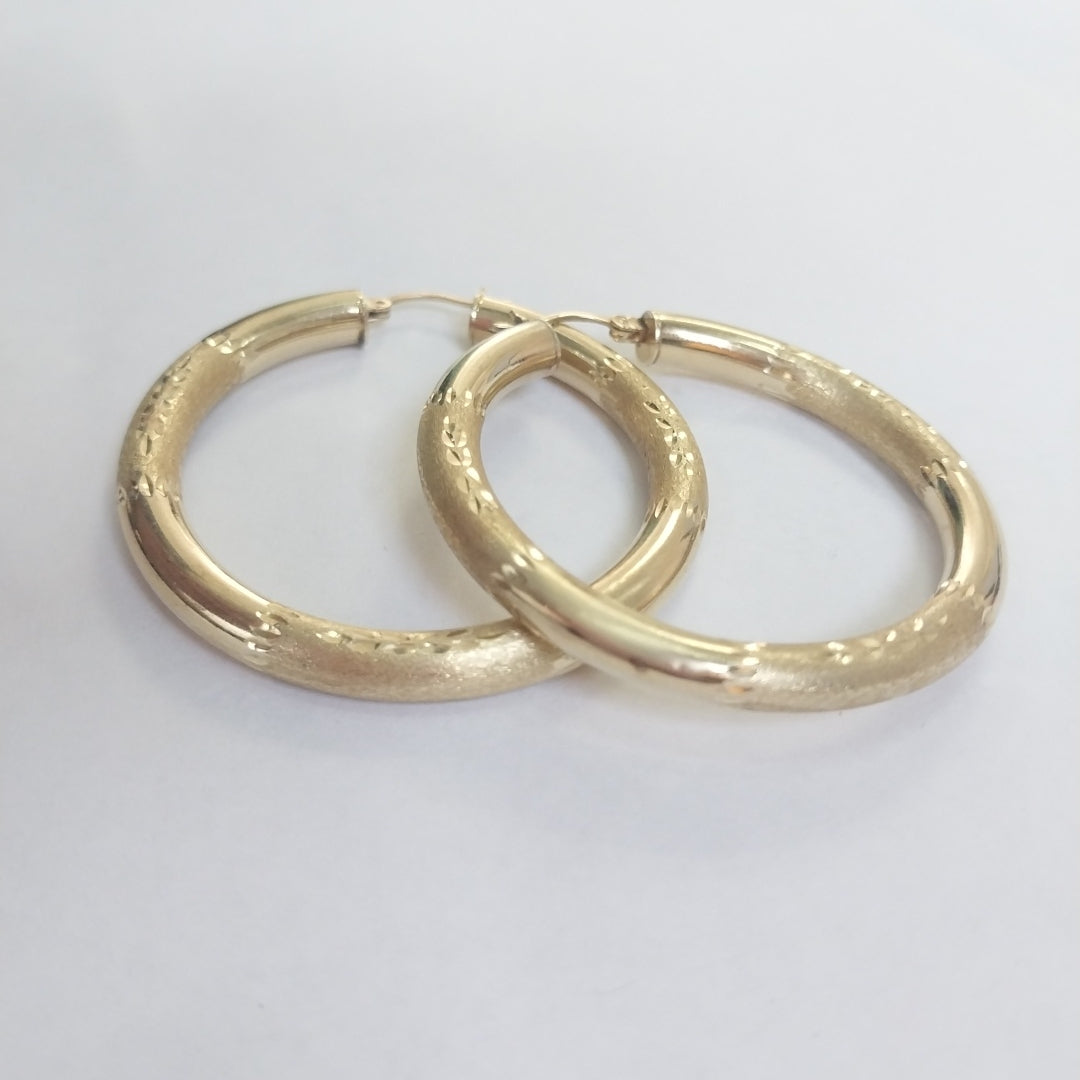 ARRACADAS PAR ORO 14 K 7.4 GRMS (SEMINUEVO)