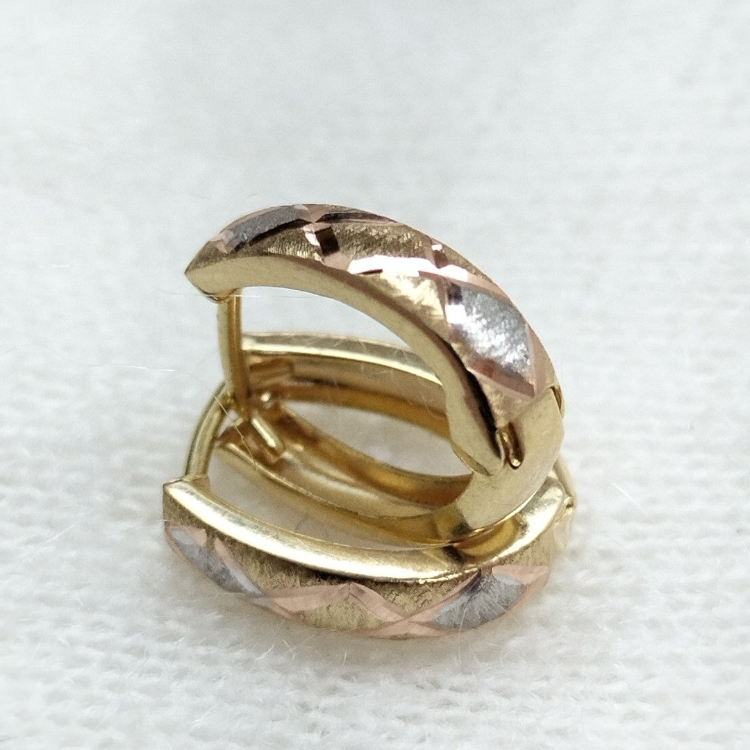 HUGGIES ORO 14K 1.1 (NUEVO)