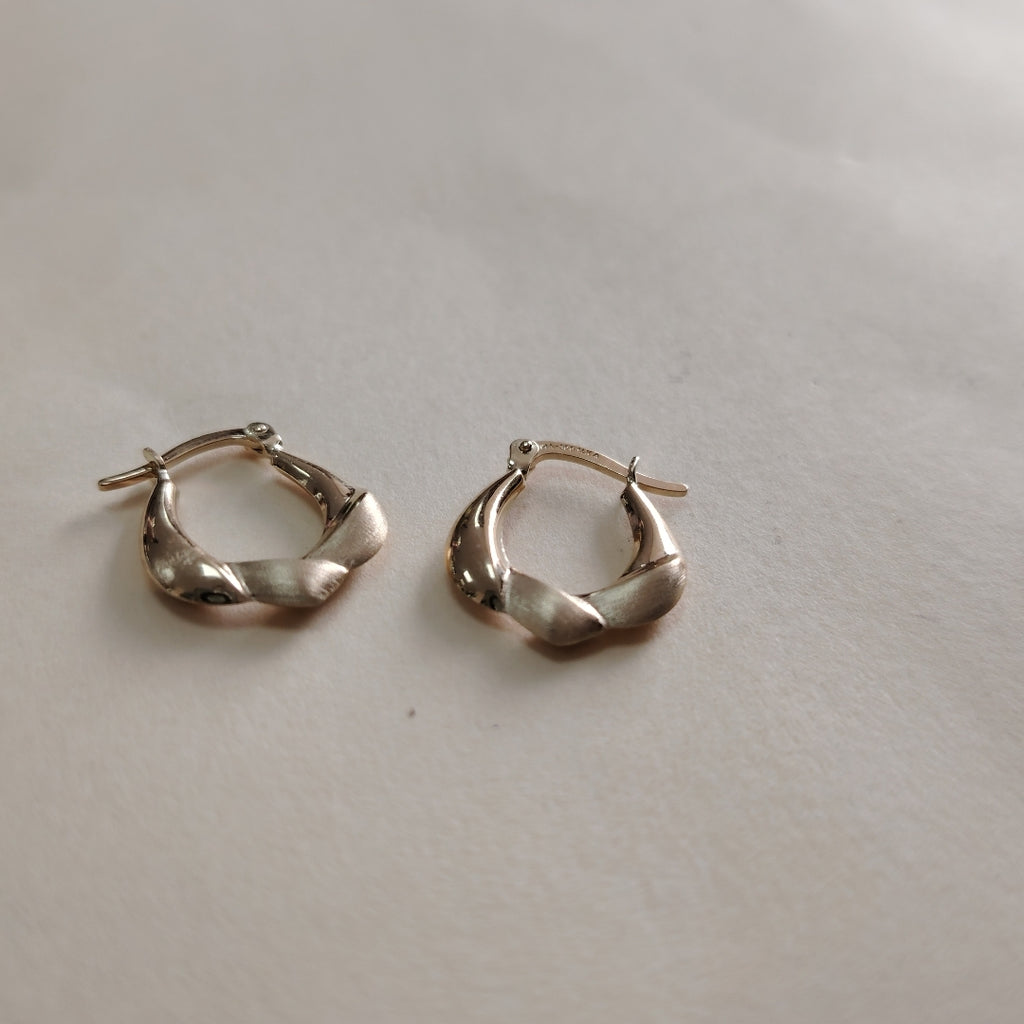 ARRACADAS ORO 14K 1.4 (NUEVO)