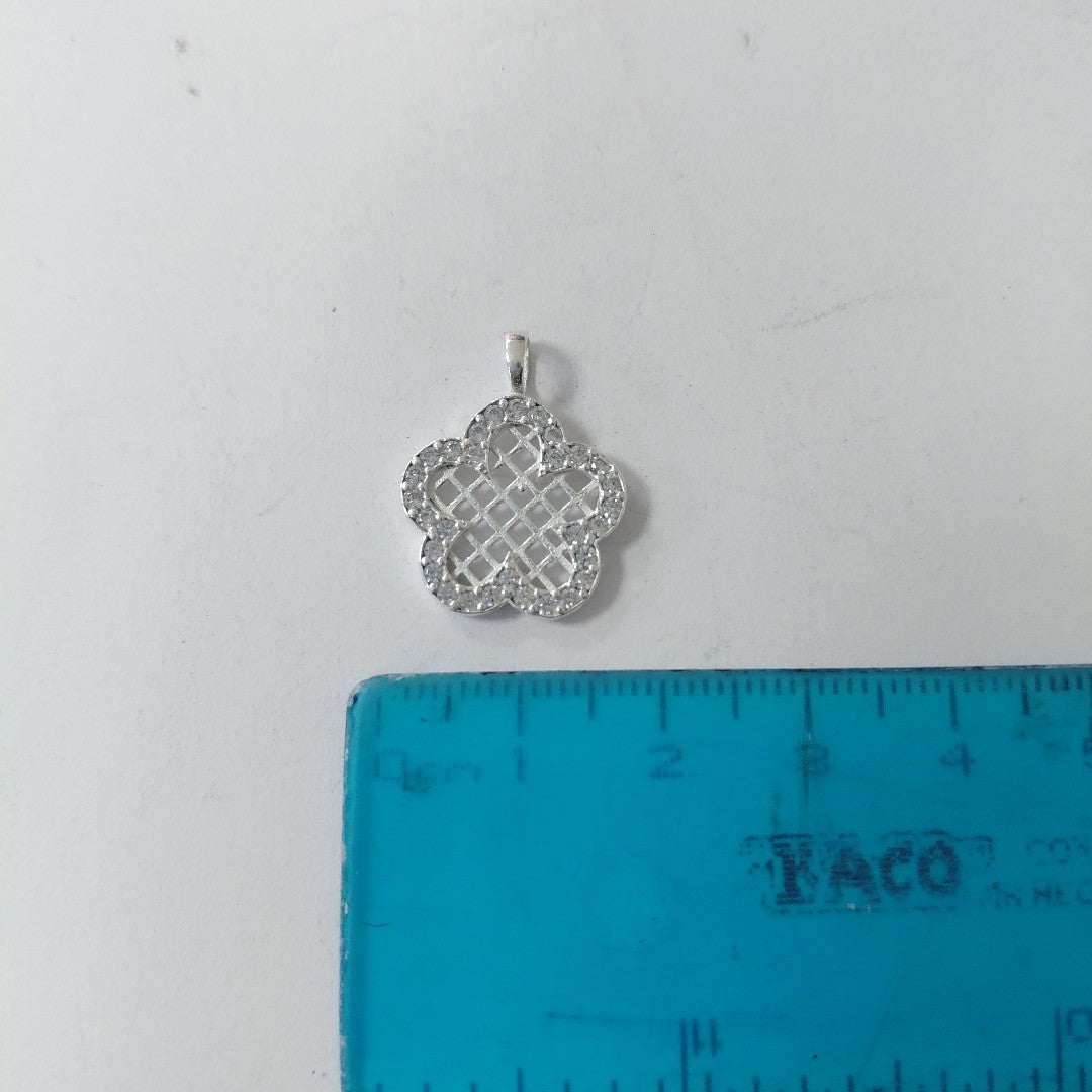 DIJE FLOR CON CIRCONIAS PLATA .925 1.7 GR (NUEVO)
