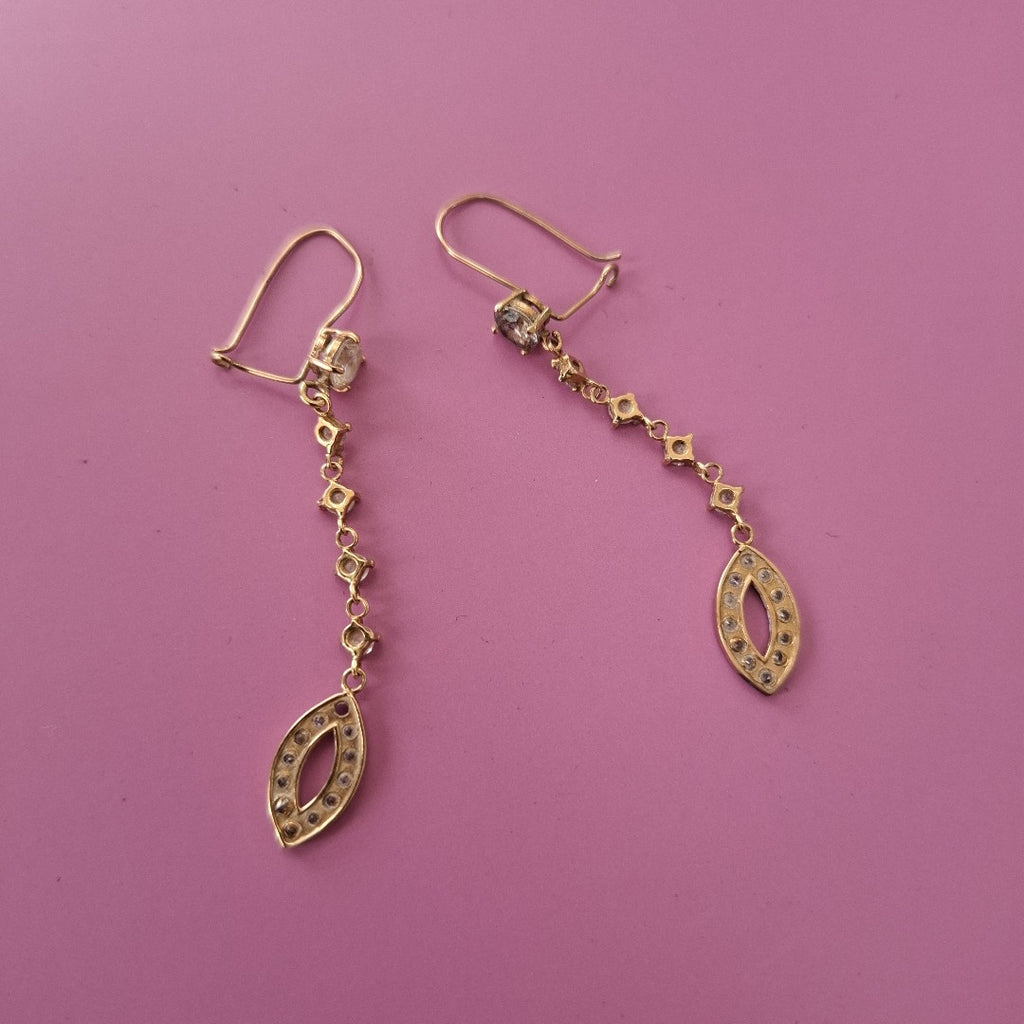 ARETES PAR ORO 10 K 2.9 GRMS (SEMINUEVO)