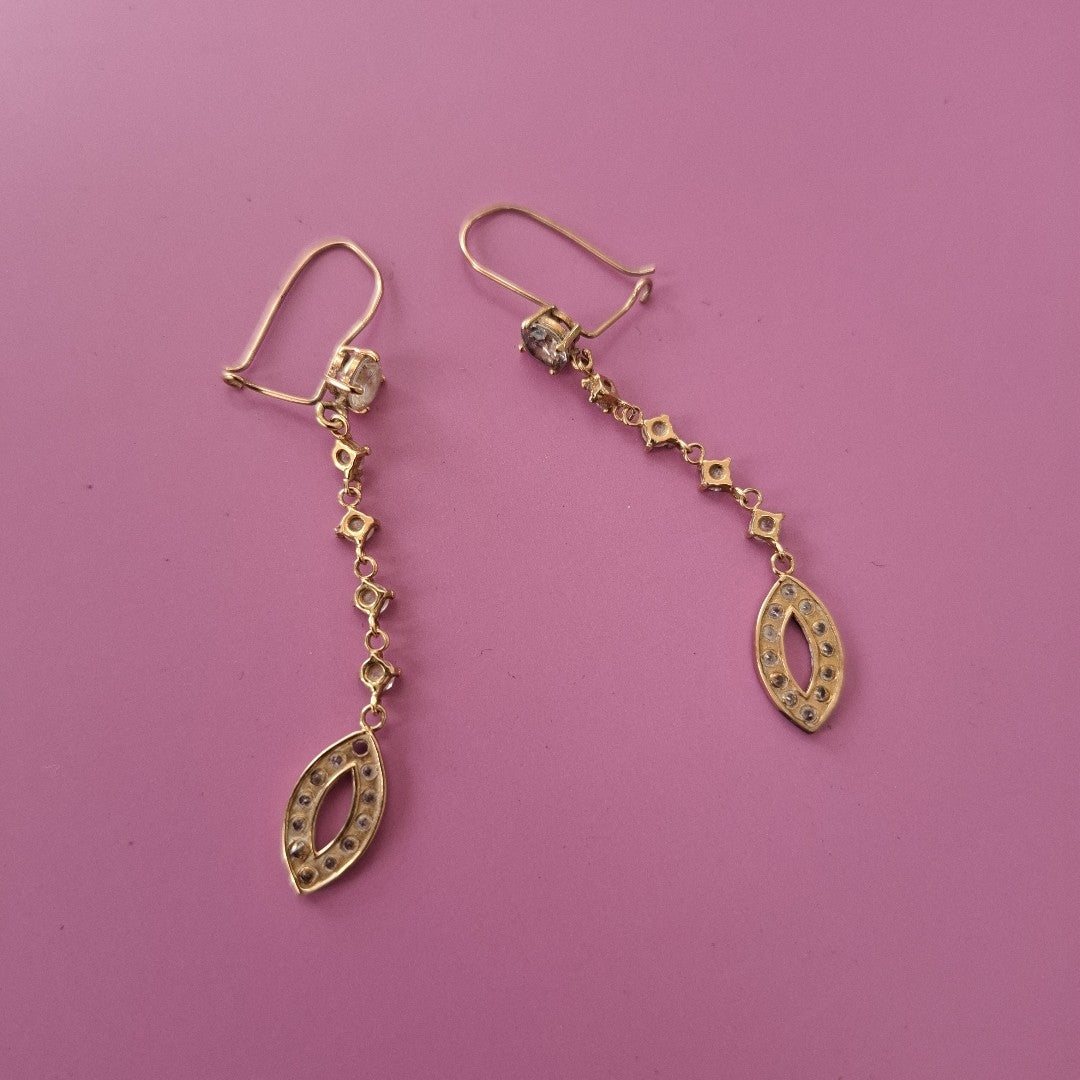ARETES PAR ORO 10 K 2.9 GRMS (SEMINUEVO)