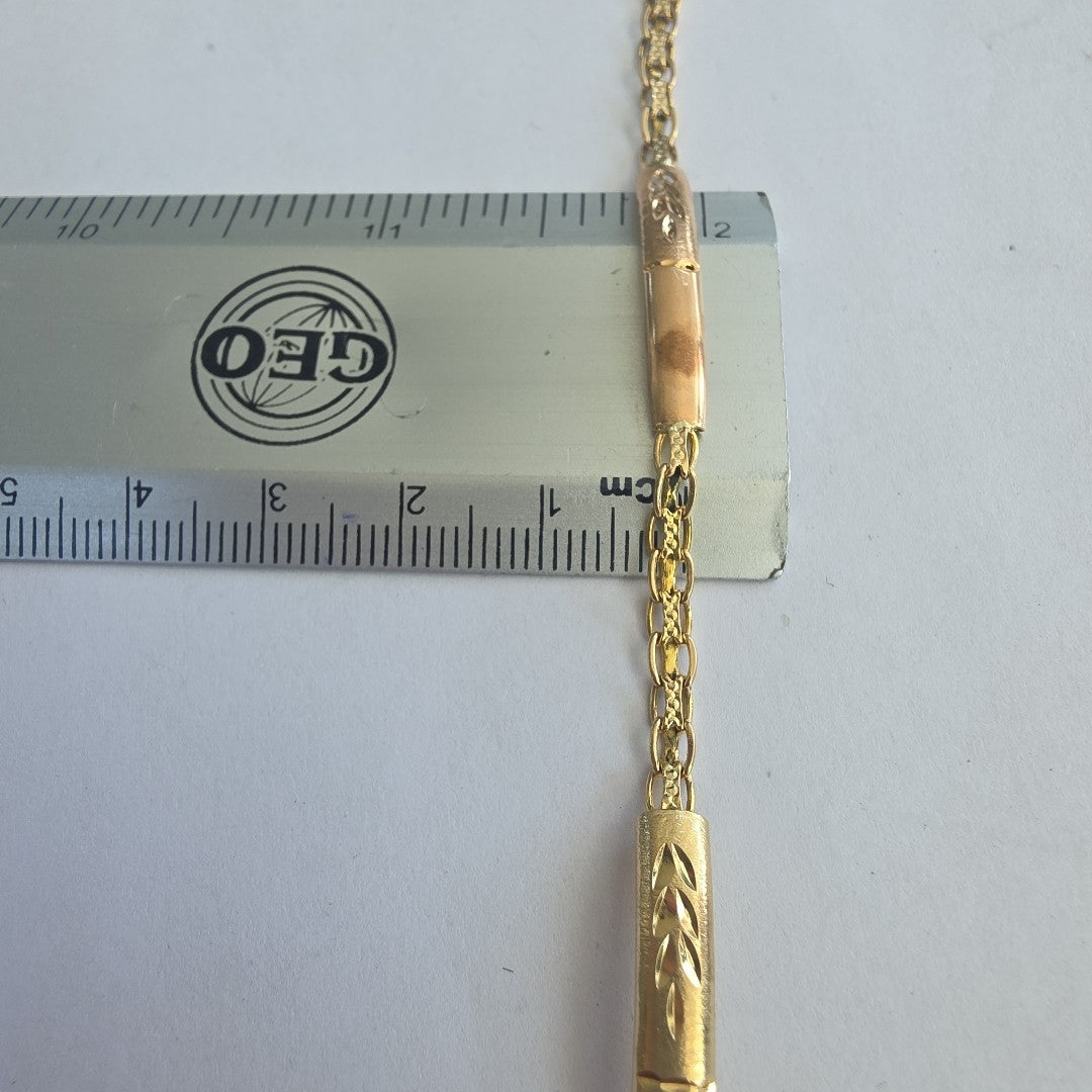 MEDALLA PERSONAL ORO 10 K 3.4 GRMS (SEMINUEVO)