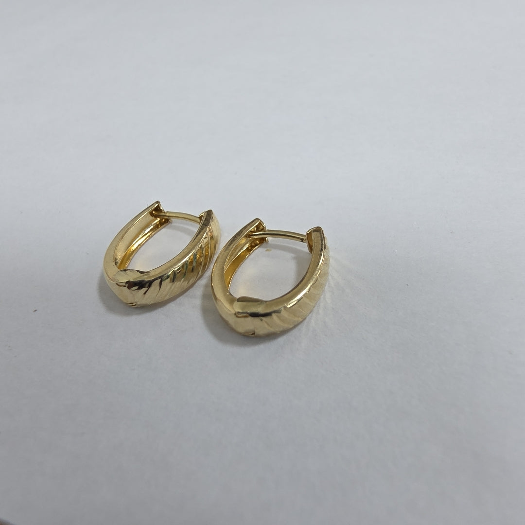 HUGGIES ORO 14K 1.1 (NUEVO)