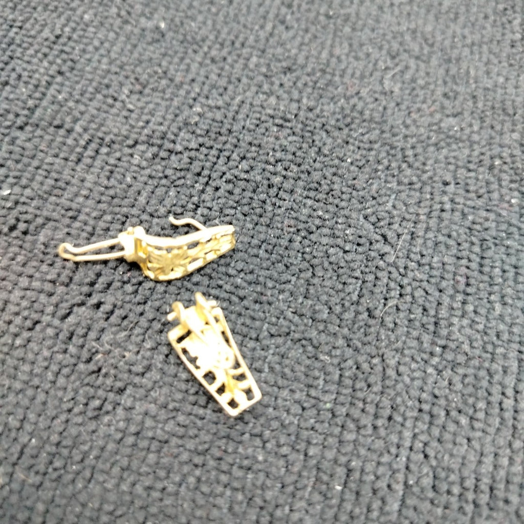 ARETES PAR ORO 10 K 1.7 GRMS (SEMINUEVO)