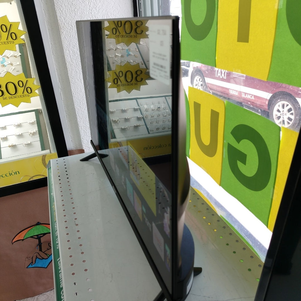 PANTALLA HISENSE 32A4KV (2023) 32" LED HD (SEMINUEVO)