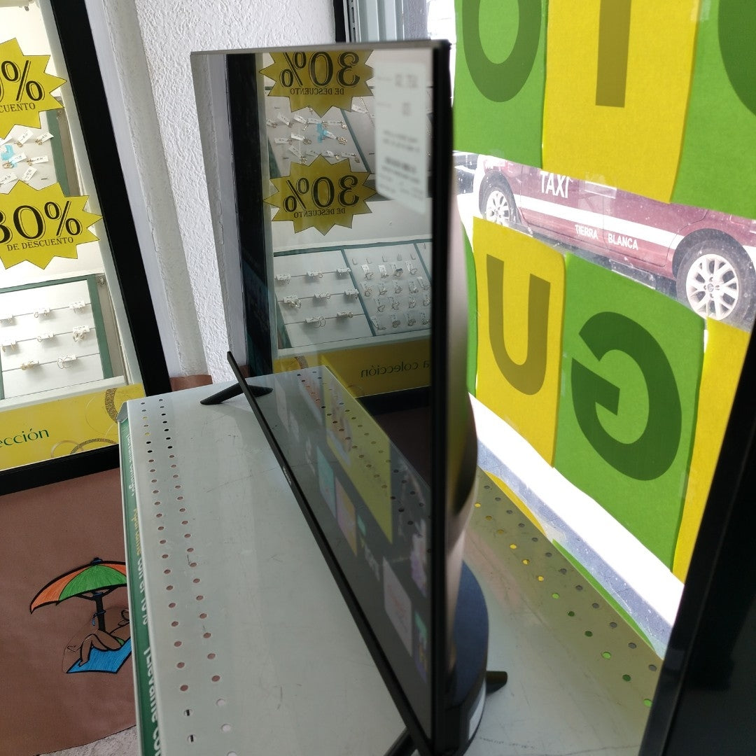 PANTALLA HISENSE 32A4KV (2023) 32" LED HD (SEMINUEVO)