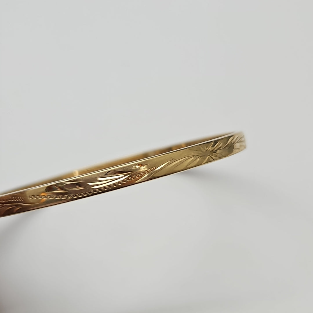 PULSERA RIGIDA ORO 10 K 4.6 GRMS (SEMINUEVO)
