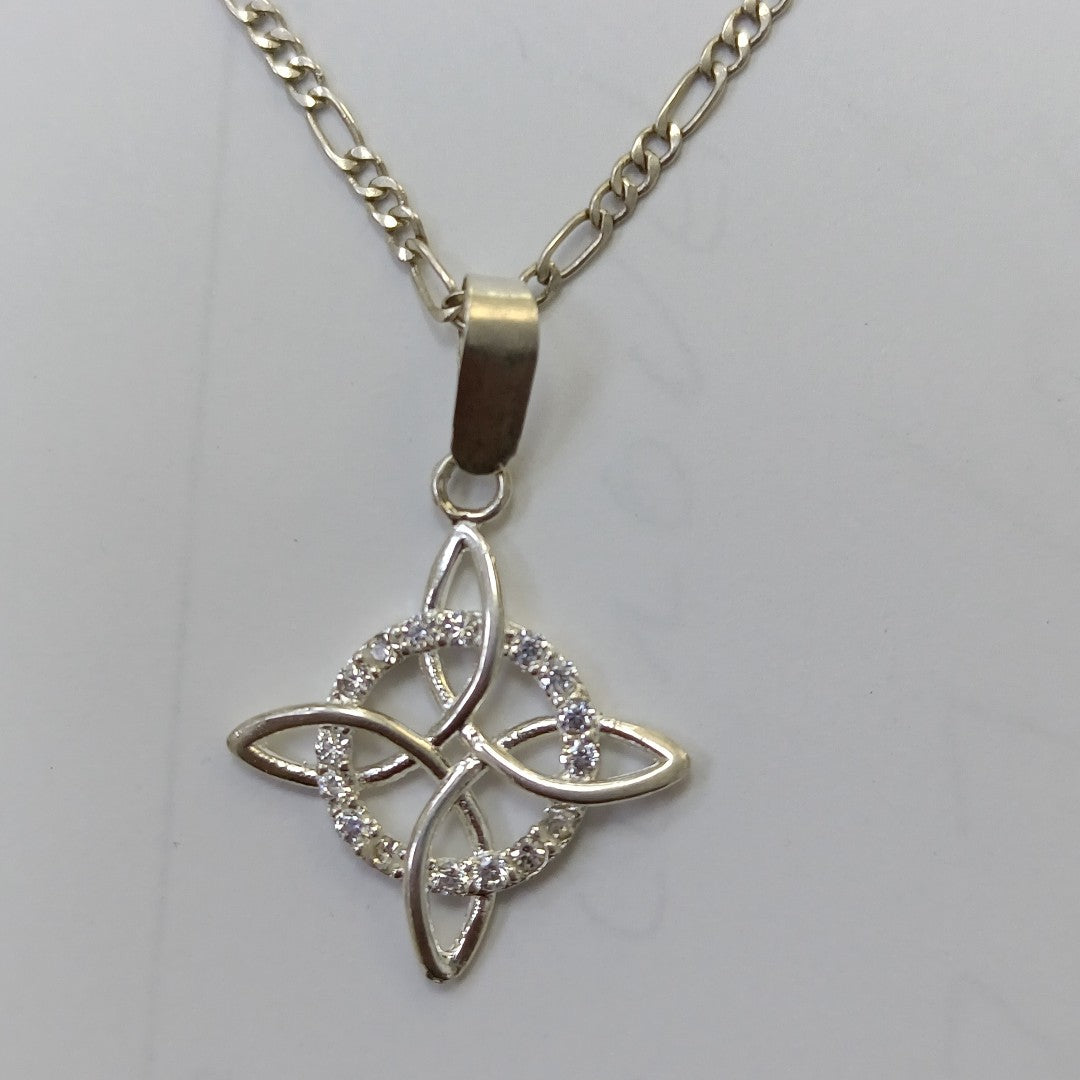 CADENA, DIJE PLATA 5.2 GRMS (SEMINUEVO)