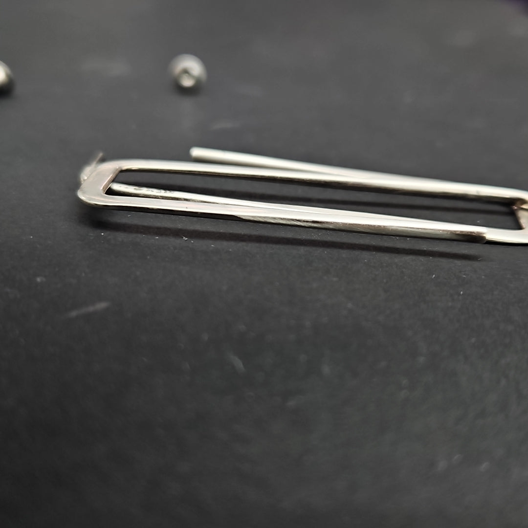 ARETES PAR PLATA 6,10 GRMS (SEMINUEVO)