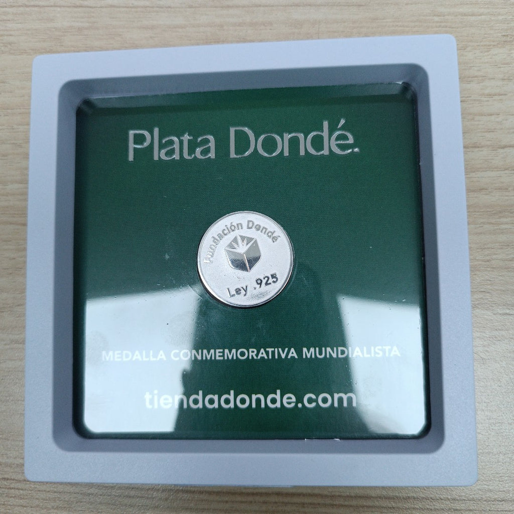 MEDALLA CONMEMORATIVA FRD FÚTBOL MOTIVO QUETZALCÓATL PLATA .925 11.9 GR (NUEVO)