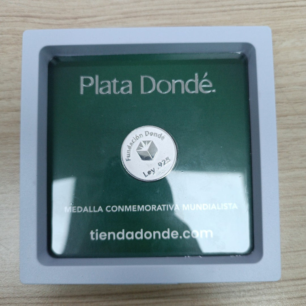 MEDALLA CONMEMORATIVA FRD FÚTBOL MOTIVO QUETZALCÓATL PLATA .925 11.9 GR (NUEVO)