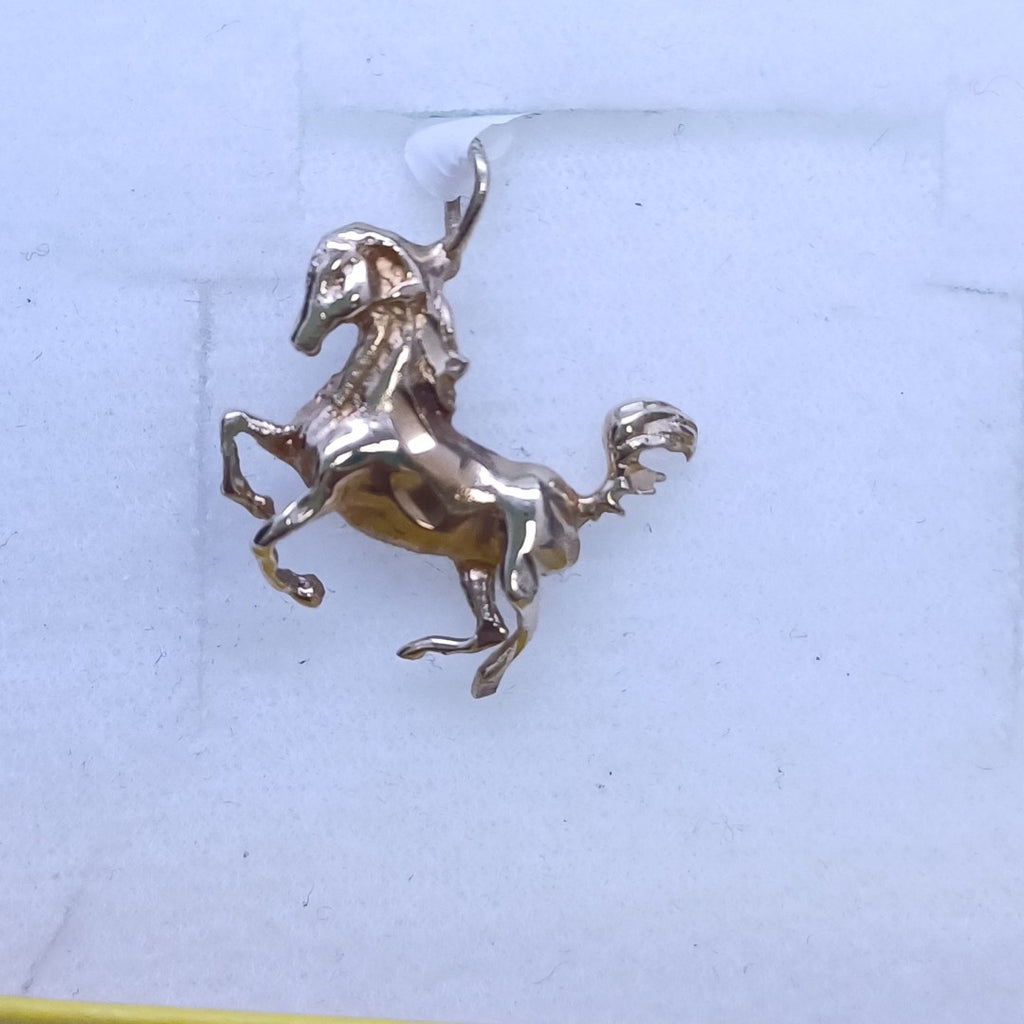 K1 2,10 GRMS 14 K ESPECIFICACIONES COMPLEMENTARIAS DIJE CABALLO (SEMINUEVO)