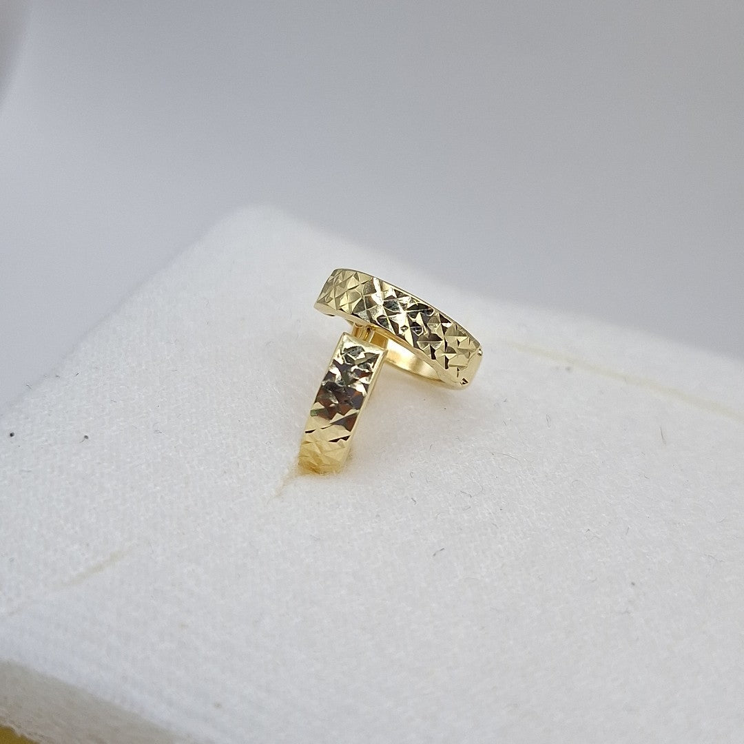HUGGIES ORO 14K 1.2 (NUEVO)