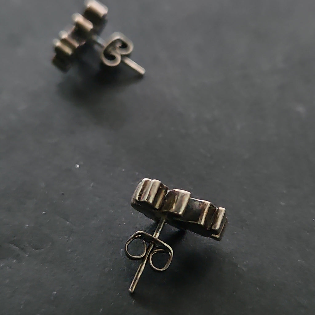 ARETES PAR PLATA 2,50 GRMS (SEMINUEVO)