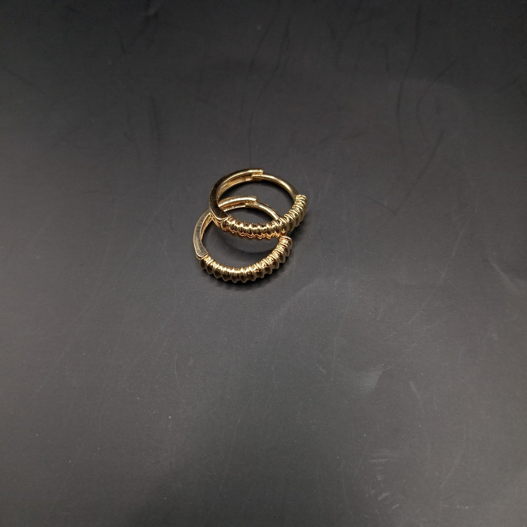 HUGGIES ORO 14K 1.3 (NUEVO)