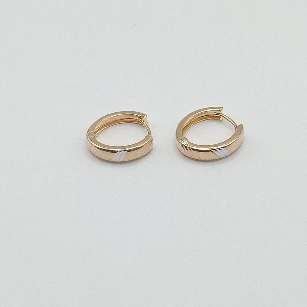 HUGGIES ORO 14K 1.8 (NUEVO)