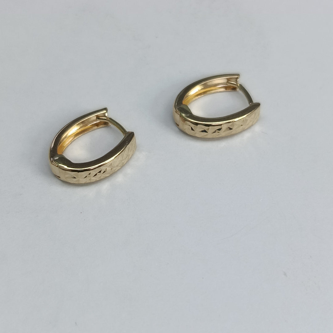 HUGGIES ORO 14K 1.1 (NUEVO)