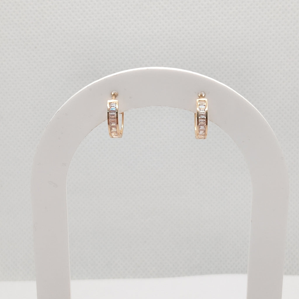 ARRACADAS PAR ORO 14 K 1.1 GRMS (SEMINUEVO)