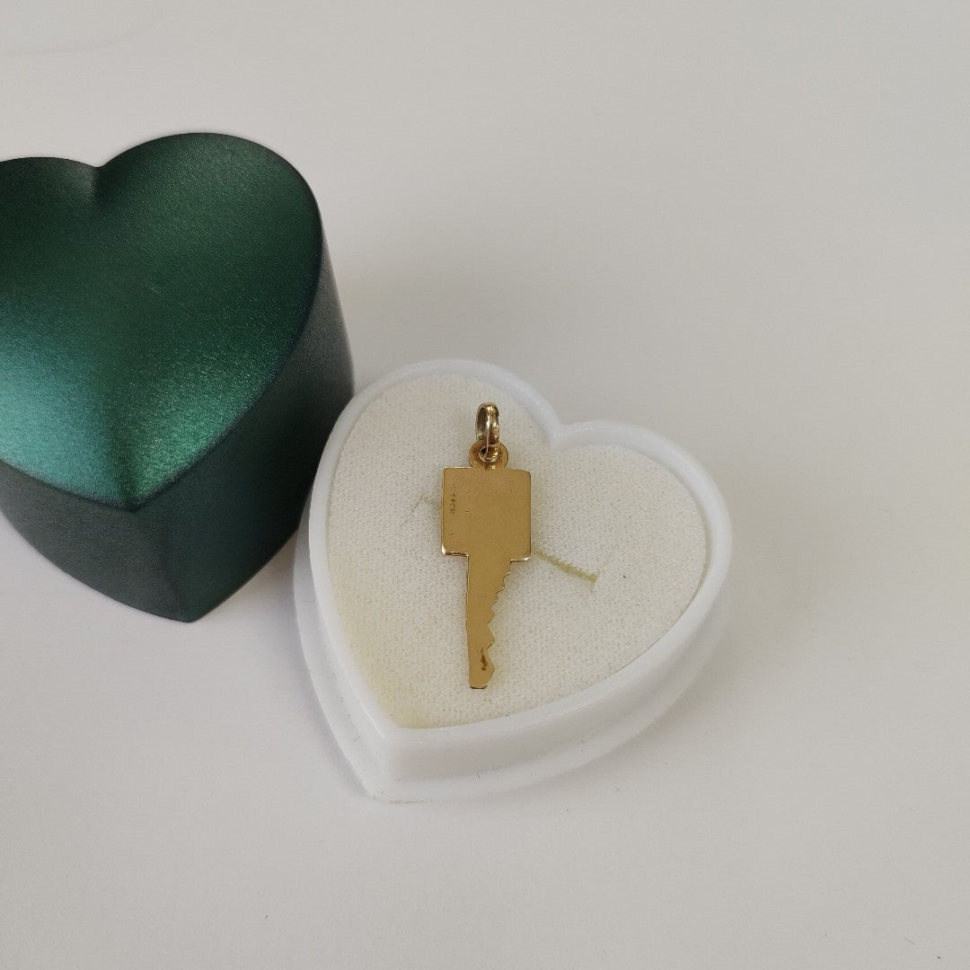 DIJE ORO 10 K 0,80 GRMS (SEMINUEVO)