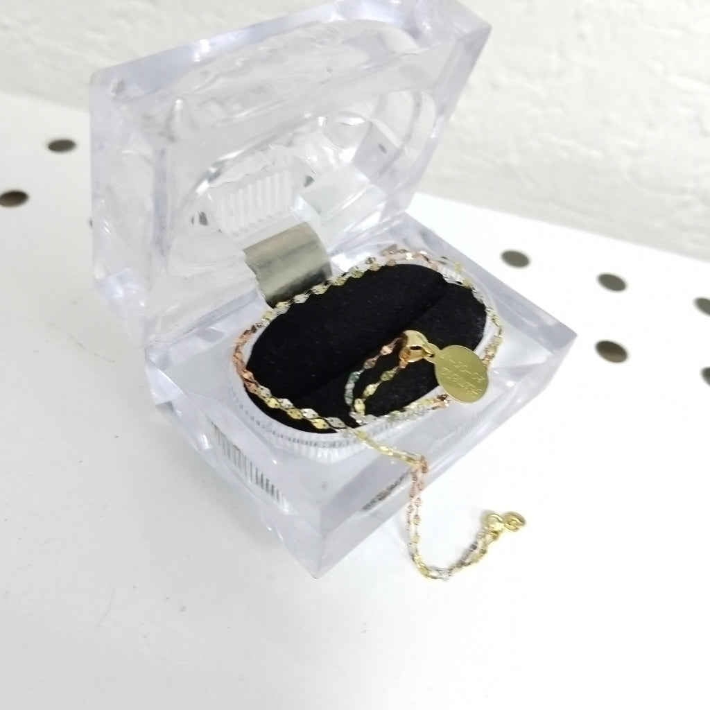 CADENA,MEDALLA RELIGIOSA ORO 14 K 1,60 GRMS (SEMINUEVO)