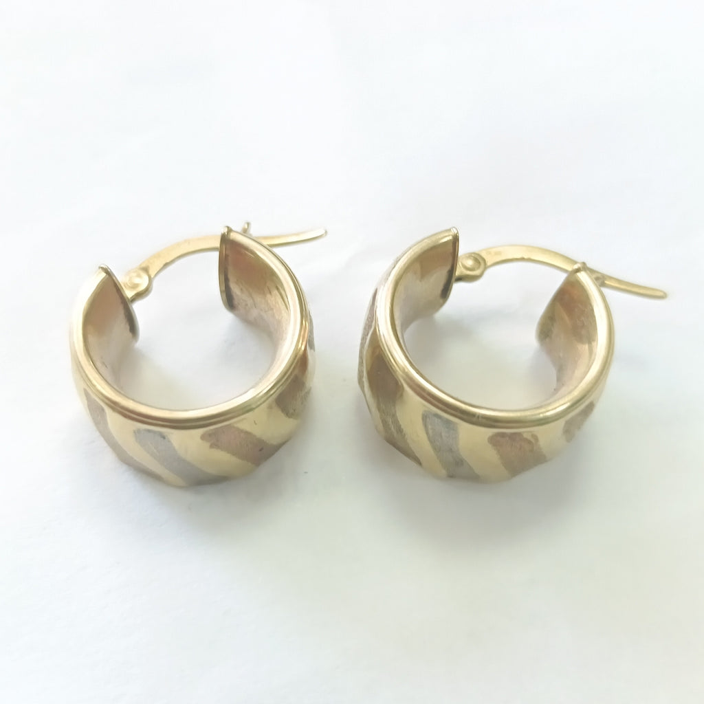 ARETES PAR ORO 10 K 3 GRMS (SEMINUEVO)