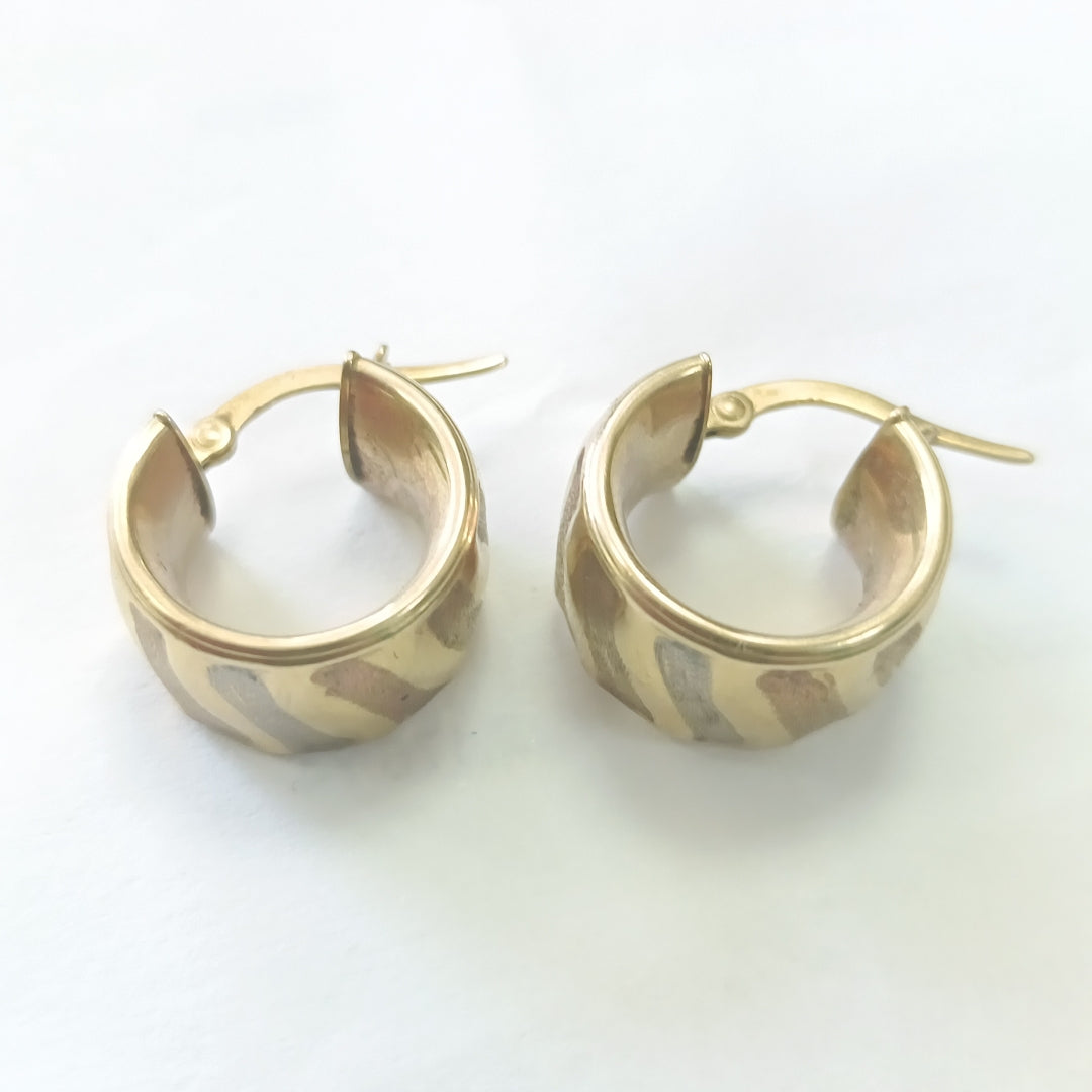 ARETES PAR ORO 10 K 3 GRMS (SEMINUEVO)