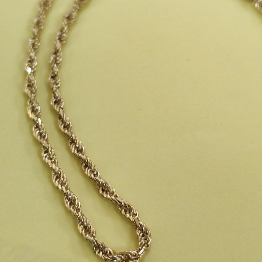 CADENA ORO 10 K 26.2 GRMS (SEMINUEVO)