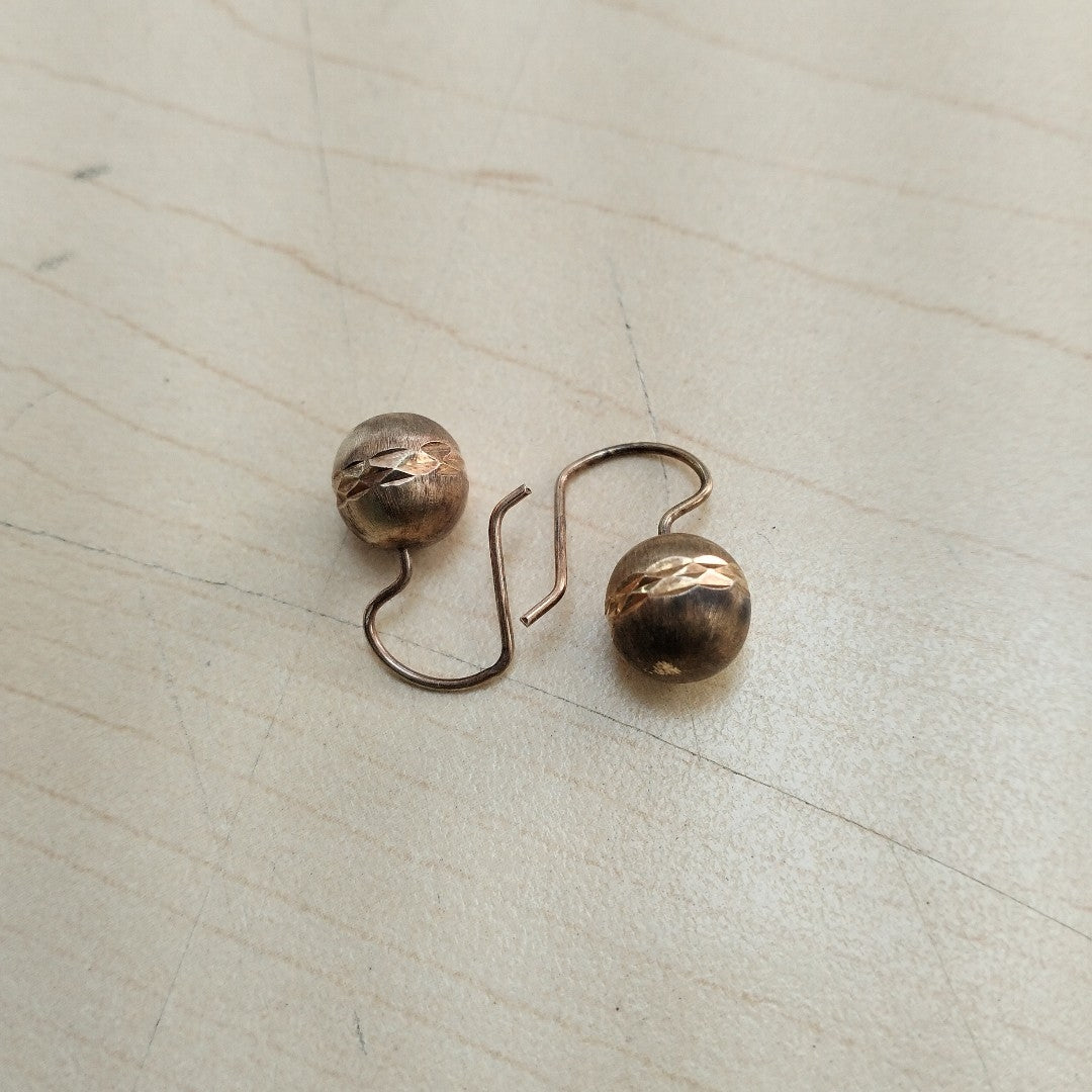 ARETES PAR ORO 8 K 1,60 GRMS (SEMINUEVO)