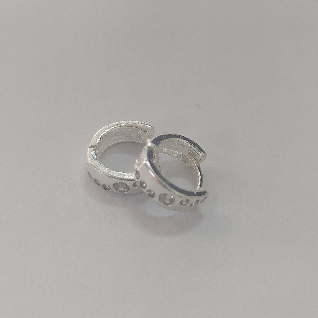ARRACADAS C/CIRCONIAS PLATA .925 2.4 GR (NUEVO)