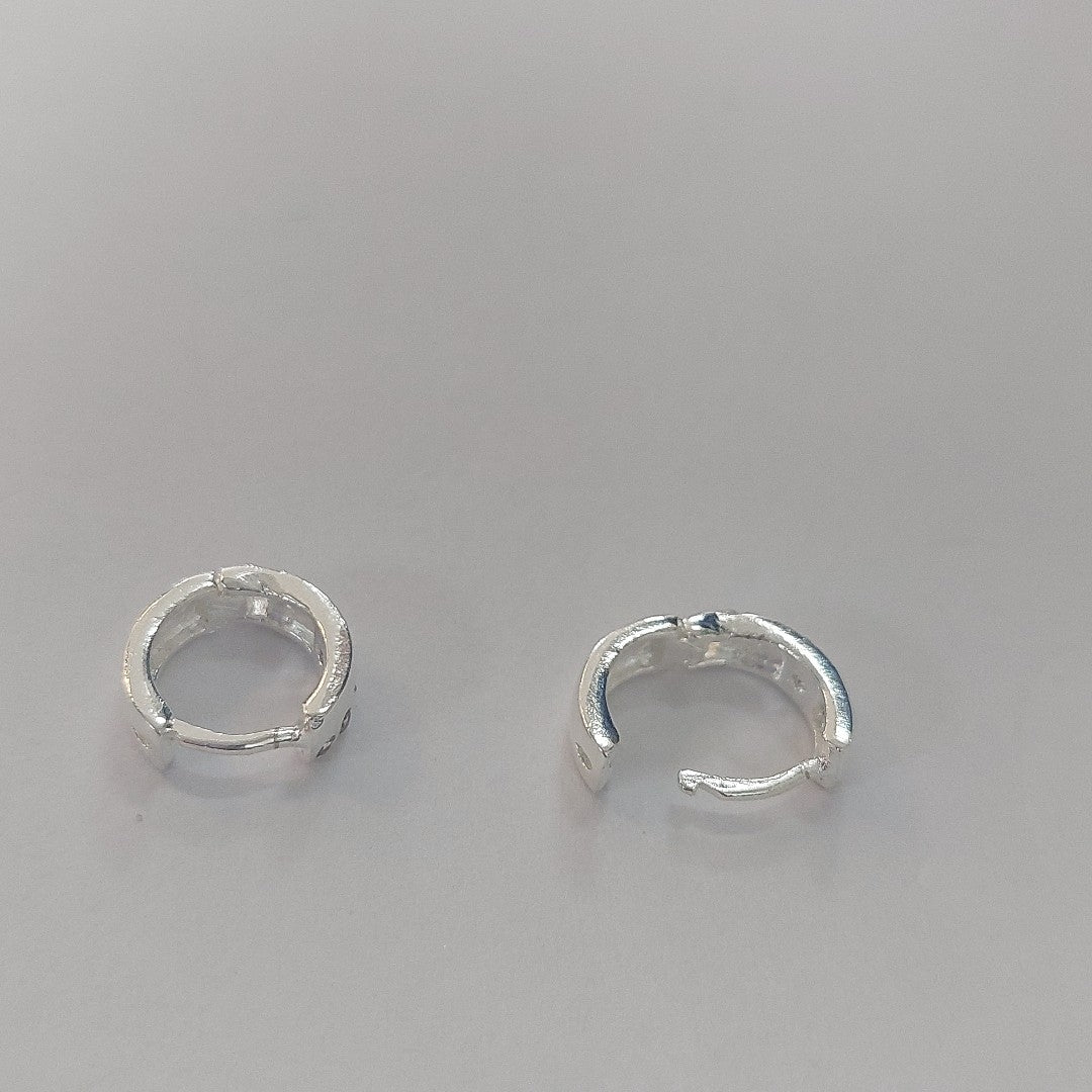 ARRACADAS C/CIRCONIAS PLATA .925 2.4 GR (NUEVO)