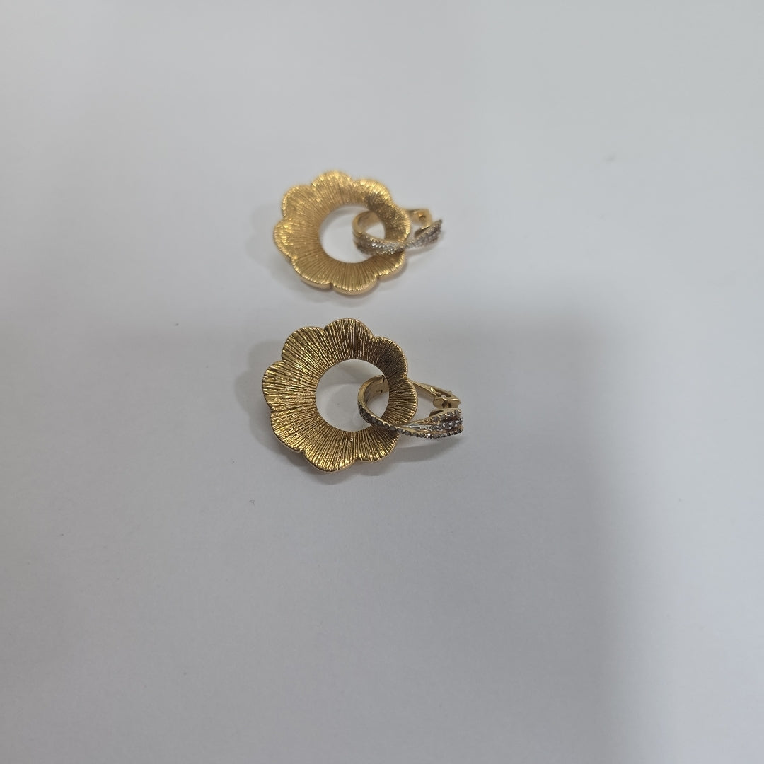 ARETES PAR ORO 14 K 6.7 GRMS (SEMINUEVO)