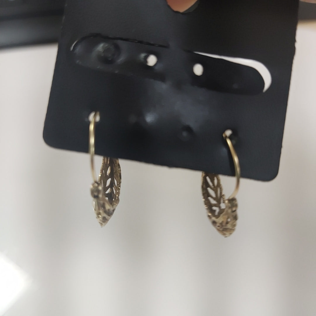 ARRACADAS PAR ORO 8 K 2.5 GRMS (SEMINUEVO)