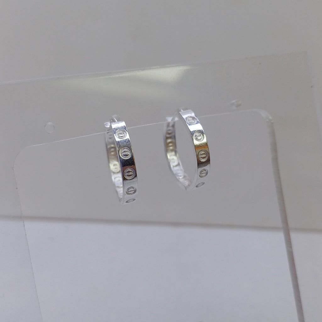 ARETES ARRACADAS FIG TORNILLOS PLATA .925 2.63 GR (NUEVO)