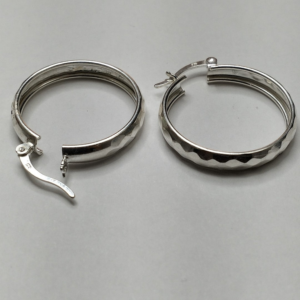 ARETES ARRACADAS FACETADAS PLATA .925 2.6 GR (NUEVO)