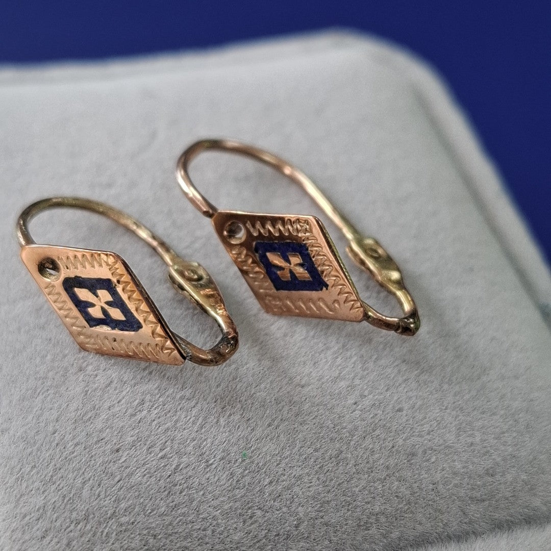 ARRACADAS PAR ORO 8 K 1.5 GRMS (SEMINUEVO)